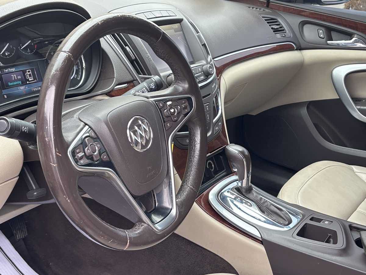 Used 2016 Buick Regal AWD image 20