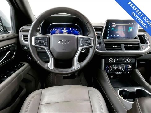 Used 2024 Chevrolet Suburban Z71 w/ Luxury Package image 8