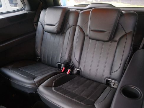 Used 2017 Mercedes-Benz GLS 450 4MATIC w/ Premium Package image 35