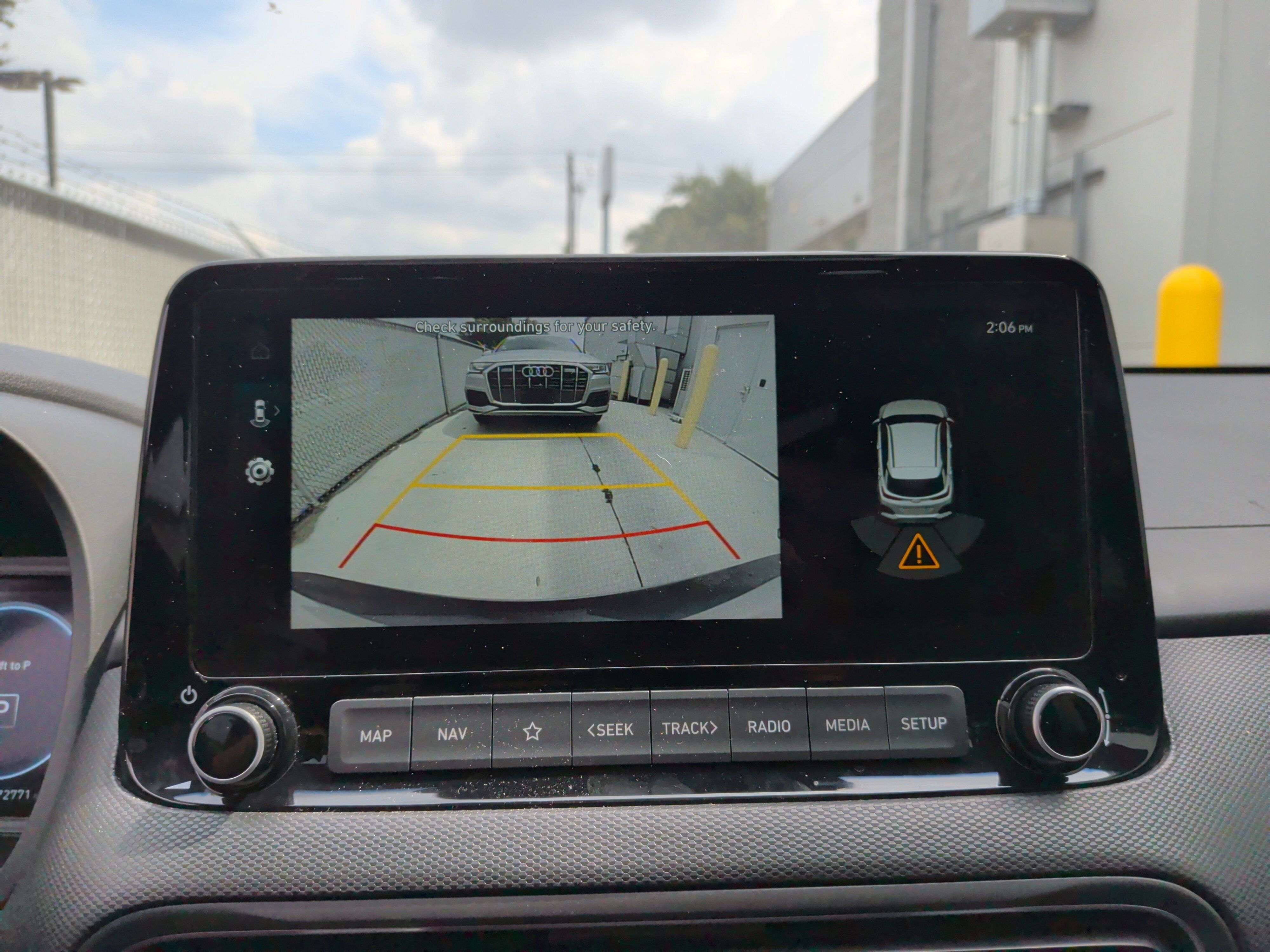 Used 2022 Hyundai Kona Limited FWD image 21
