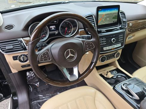 Used 2016 Mercedes-Benz GLE 350 4MATIC image 2