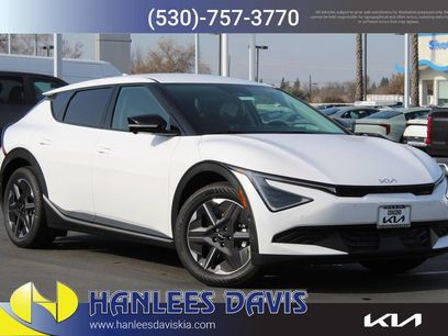 New 2025 Kia EV6 Light w/ Light LR Technology Package