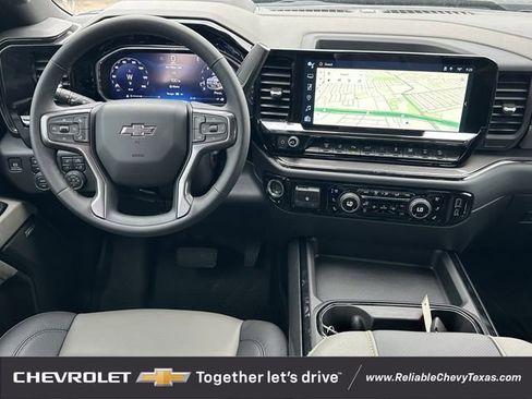 New 2026 Chevrolet Silverado 2500 ZR2 AWD/4WD image 12