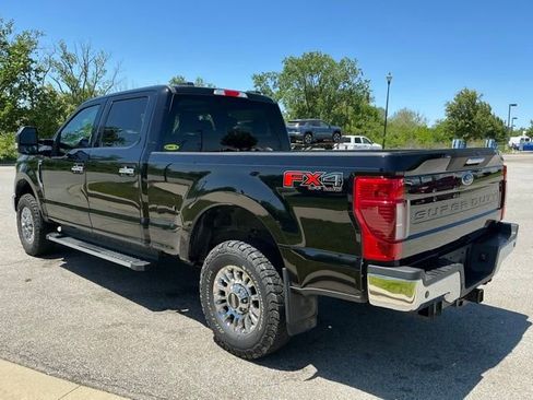 Used 2021 Ford F250 XLT w/ XLT Premium Package AWD/4WD image 4