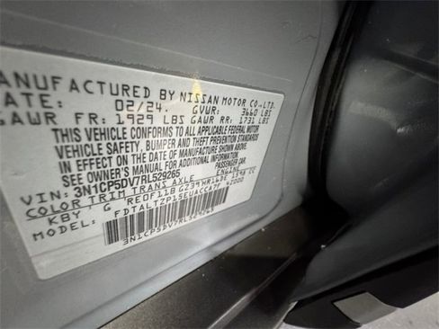 Used 2024 Nissan Kicks SR w/ SR Premium Package image 27