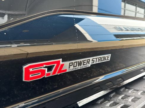 Used 2024 Ford F250 Lariat w/ Lariat Ultimate Package image 4