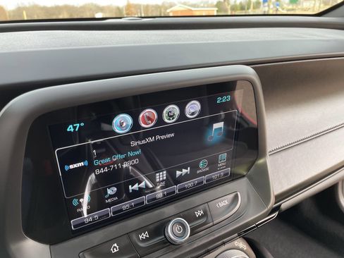 Used 2018 Chevrolet Camaro SS image 68