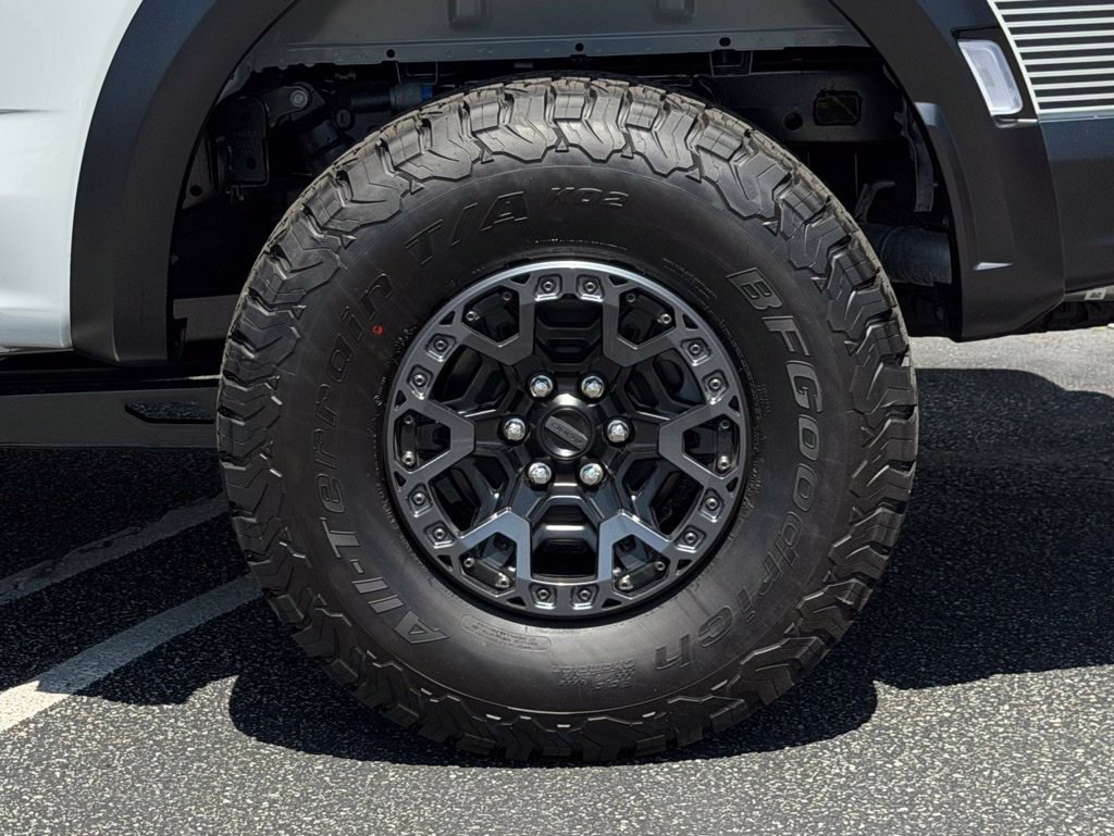 New 2026 Ford F150 Raptor w/ Equipment Group 803A Raptor R AWD/4WD image 9