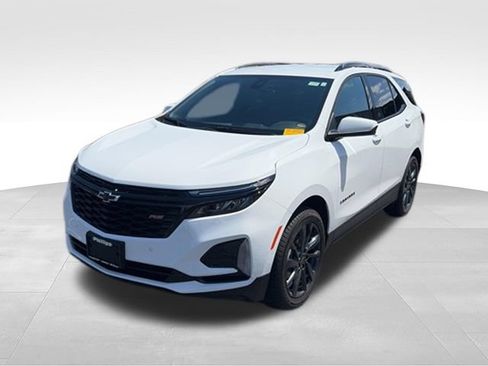 Certified 2024 Chevrolet Equinox RS w/ LPO, Floor Liner Package FWD image 2