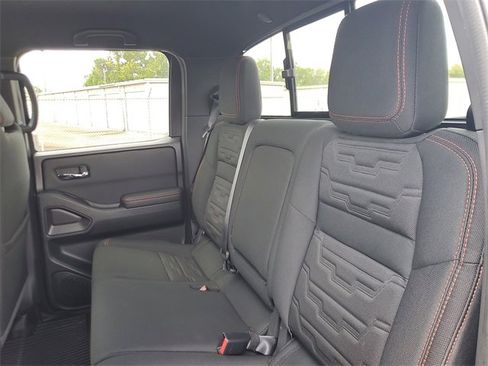 Used 2023 Nissan Frontier PRO-4X w/ Pro Convenience Package image 8