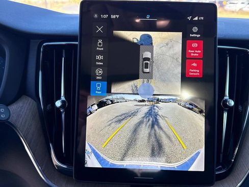 New 2026 Volvo XC60 B5 Plus w/ Protection Package Premier image 23