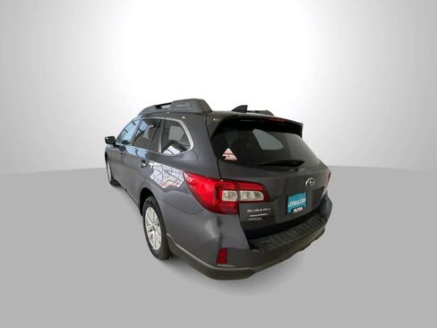 Used 2016 Subaru Outback 2.5i Premium image 6