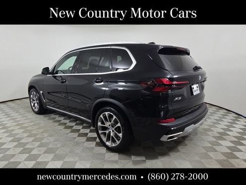 Used 2024 BMW X5 xDrive40i w/ Premium Package AWD/4WD image 5