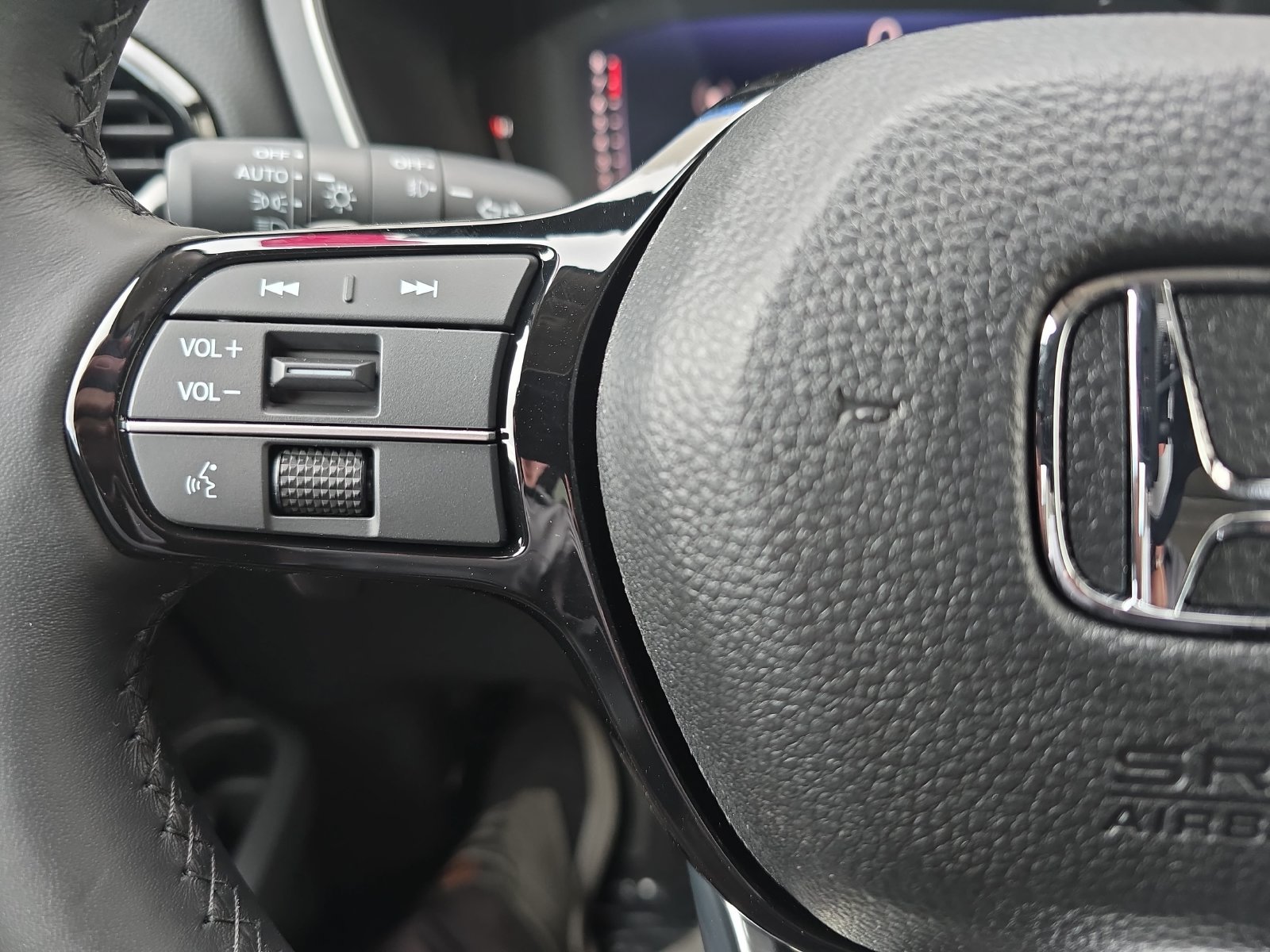 New 2026 Honda Pilot Touring image 18
