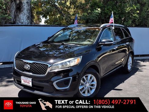 Used 2016 Kia Sorento LX FWD image 1
