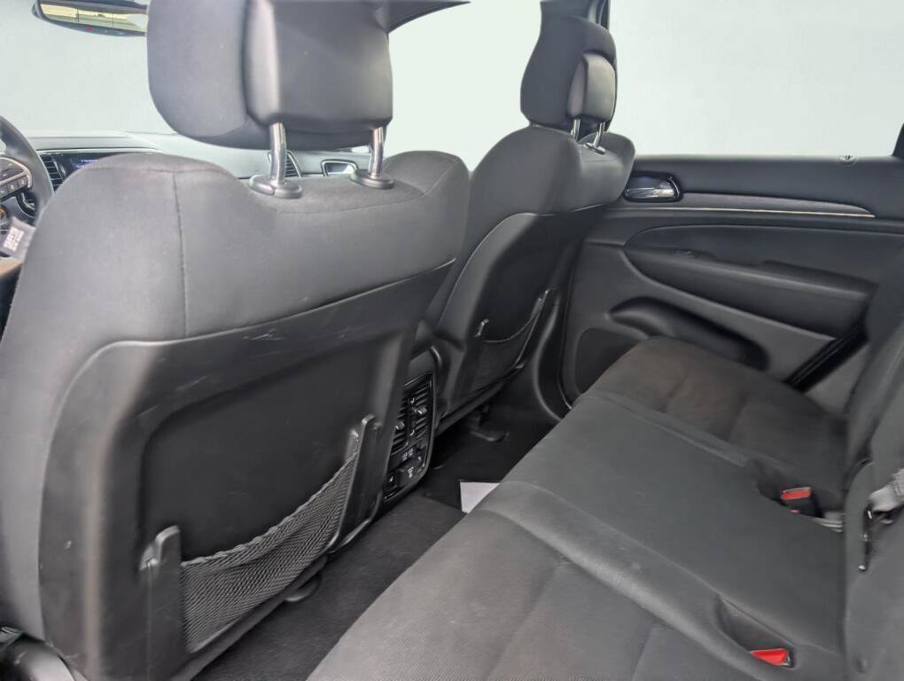 Used 2020 Jeep Grand Cherokee High Altitude AWD/4WD image 9