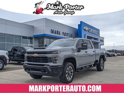 Used 2025 Chevrolet Silverado 2500 Custom w/ Custom Value Package