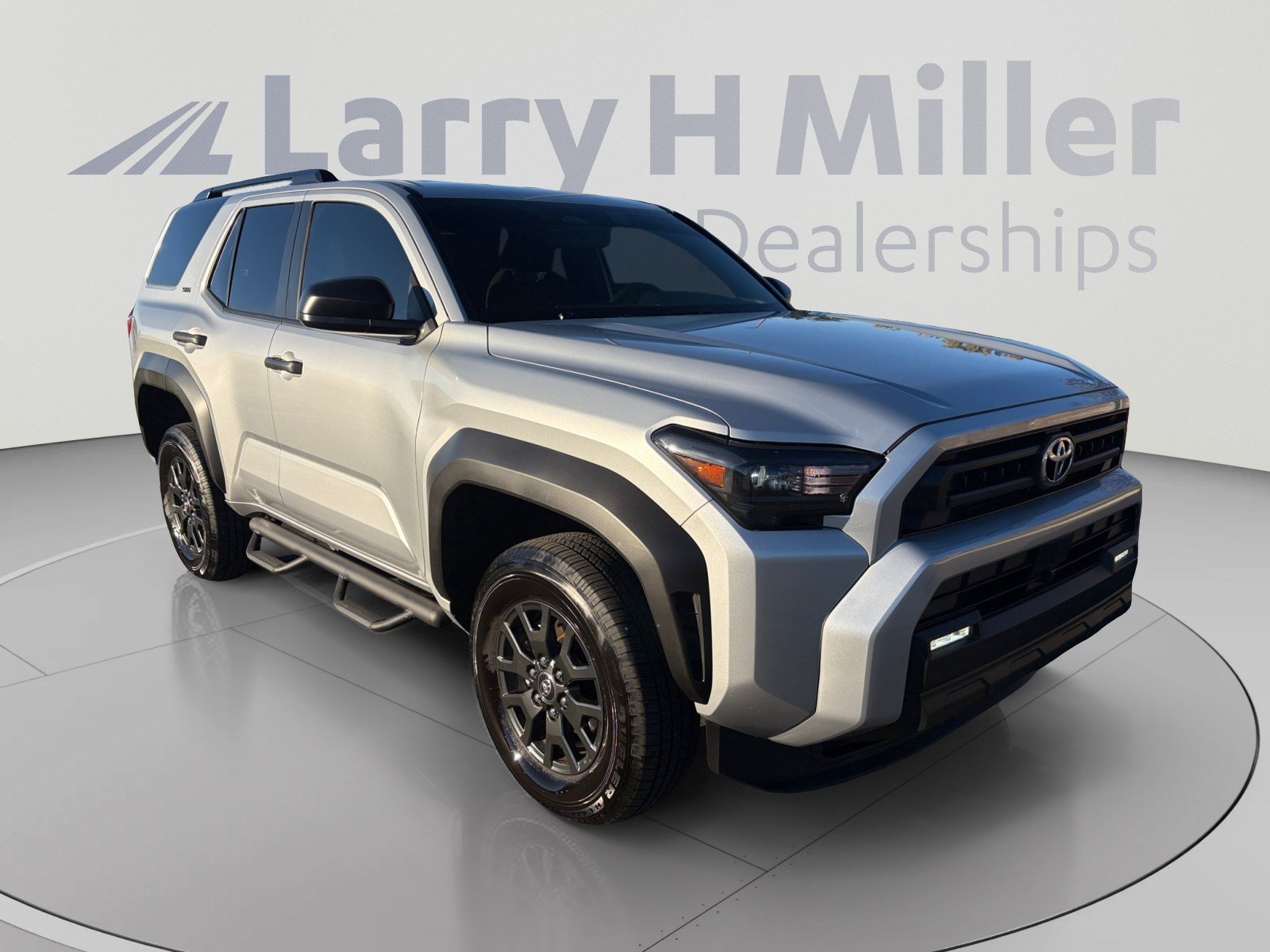 Used 2026 Toyota 4Runner SR5 AWD/4WD image 7