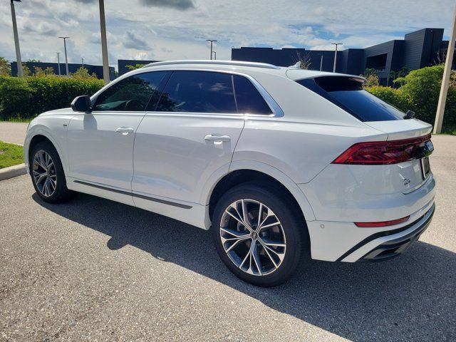 Used 2022 Audi Q8 Premium Plus AWD/4WD image 5