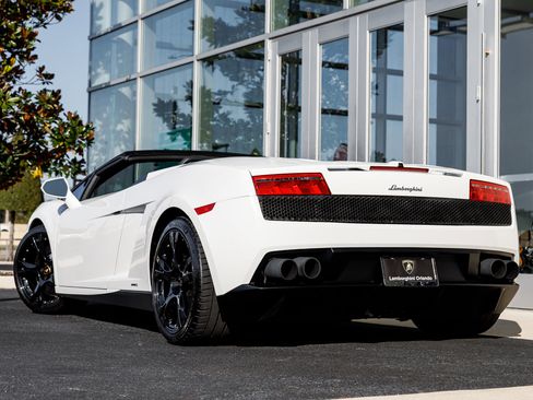 Used 2014 Lamborghini Gallardo LP 550-2 image 11