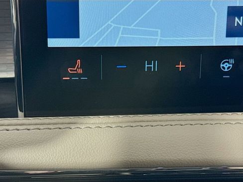 New 2026 Lincoln Corsair Premiere image 21