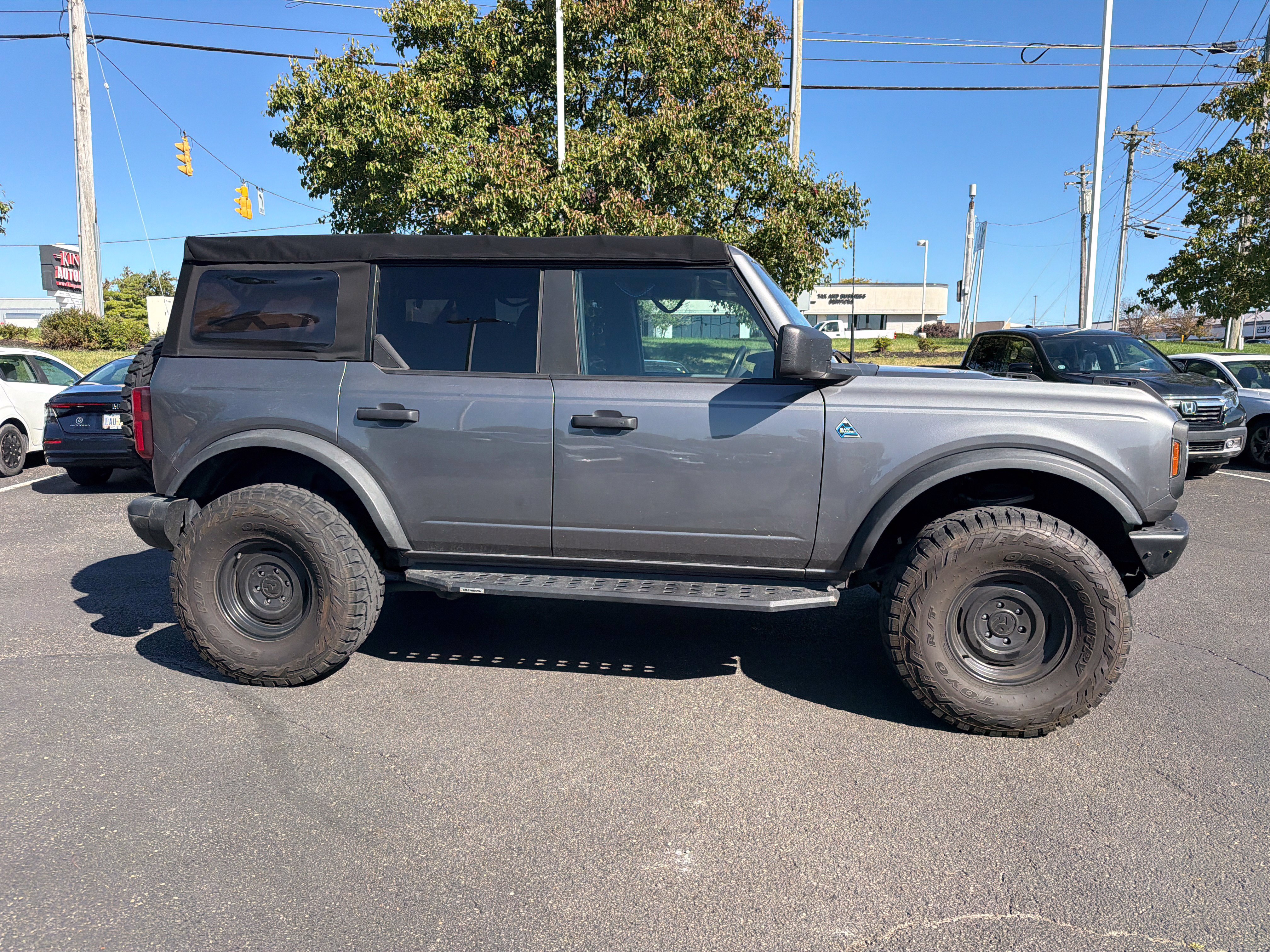 Used 2021 Ford Bronco Black Diamond AWD/4WD image 23