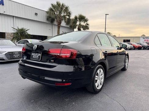 Used 2017 Volkswagen Jetta S image 8