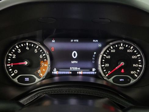 Used 2018 Jeep Renegade Trailhawk AWD/4WD image 12