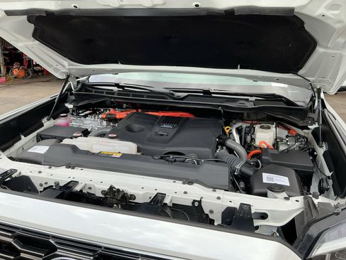 Used 2023 Toyota Sequoia Platinum image 24