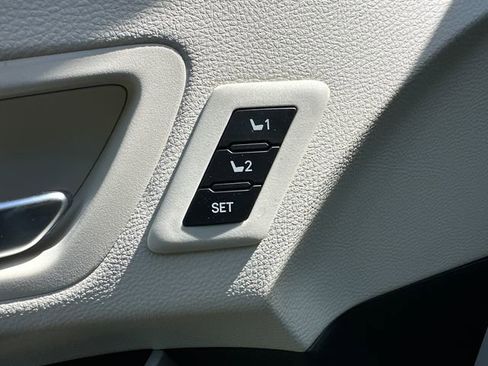 New 2026 Toyota Sienna Platinum AWD/4WD image 22