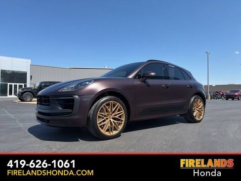 Used 2023 Porsche Macan GTS AWD/4WD image 3
