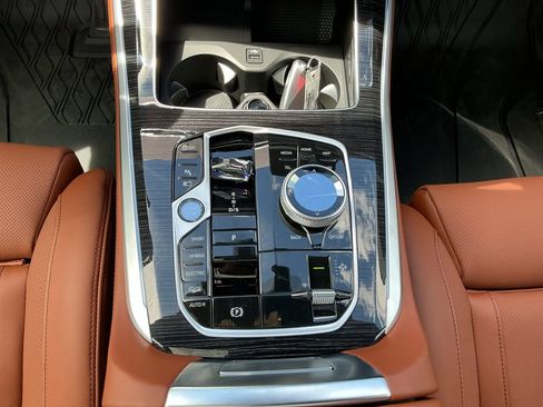 New 2026 BMW X5 xDrive50e w/ Executive Package AWD/4WD image 14