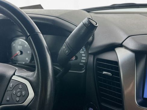 Used 2019 Chevrolet Tahoe Premier w/ Premier Plus Edition image 16