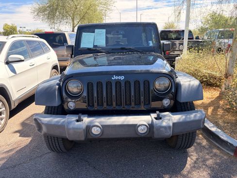 Used 2017 Jeep Wrangler Unlimited Sport w/ Quick Order Package 24S AWD/4WD image 2