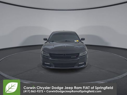 Used 2018 Dodge Charger GT image 6