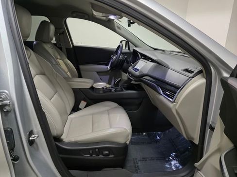 Used 2021 Cadillac XT4 Premium Luxury image 26
