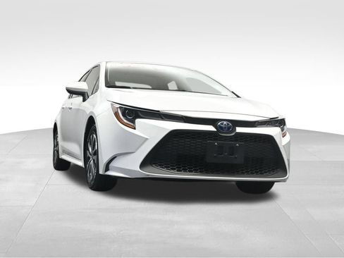Used 2022 Toyota Corolla LE FWD image 26