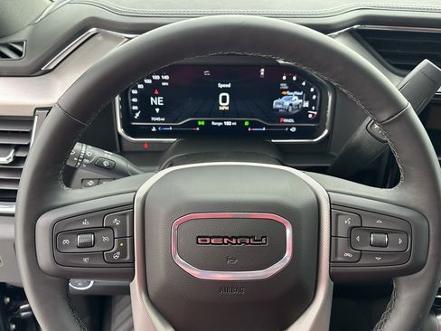 Used 2025 GMC Sierra 2500 Denali w/ Denali Reserve Package image 22