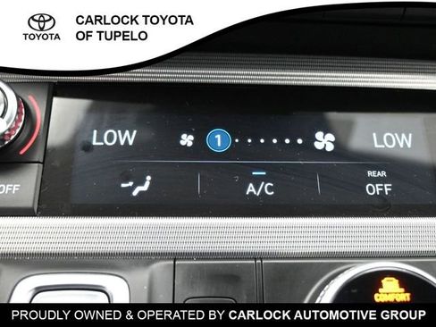 Used 2024 Hyundai Palisade Calligraphy image 13