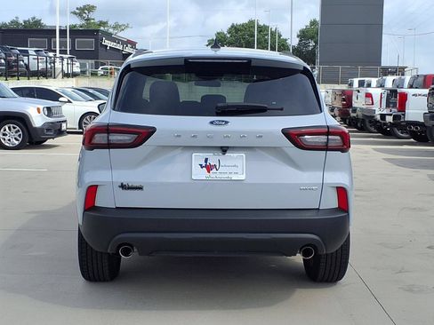 Used 2025 Ford Escape ST-Line AWD/4WD image 7
