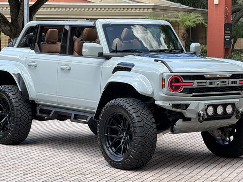 Used 2024 Ford Bronco Raptor w/ Interior Carbon Fiber Pack 6 AWD/4WD image 13
