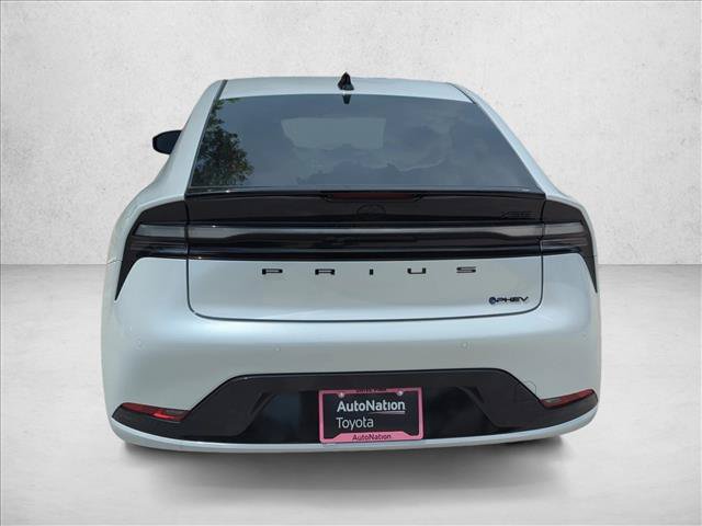 New 2026 Toyota Prius Plug-In Hybrid FWD image 6