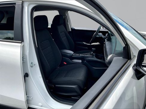 Used 2024 Honda HR-V LX image 26