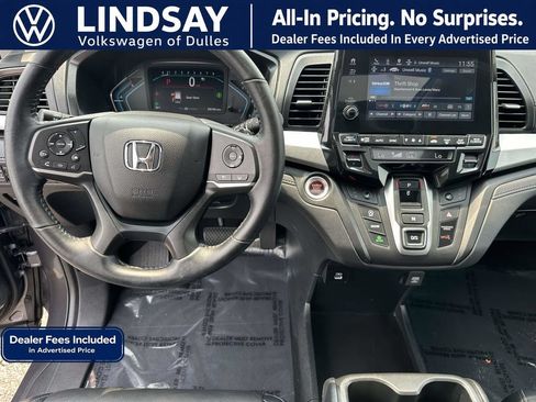 Used 2023 Honda Odyssey EX-L image 10