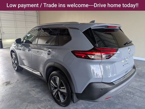 Used 2021 Nissan Rogue SL w/ Premium Package FWD image 6
