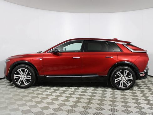 Used 2024 Cadillac Lyriq Tech RWD image 46