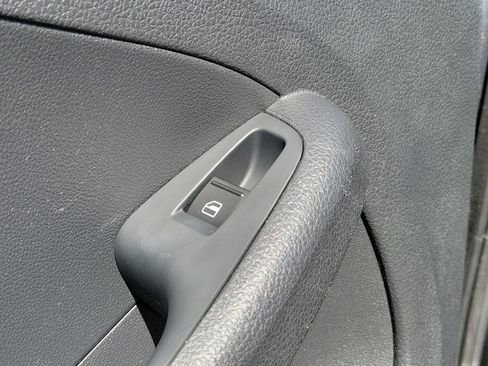 Used 2018 Volkswagen Jetta S image 10