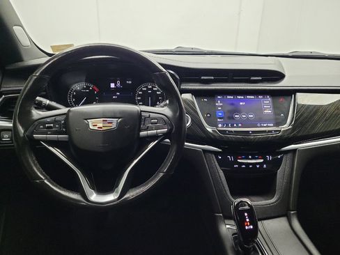 Used 2020 Cadillac XT6 Premium Luxury image 22