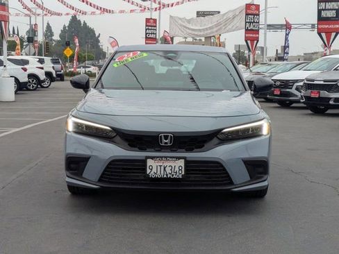 Used 2024 Honda Civic Sport image 2