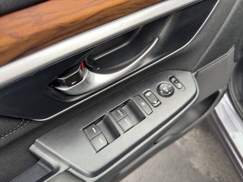 Used 2019 Honda CR-V EX image 11